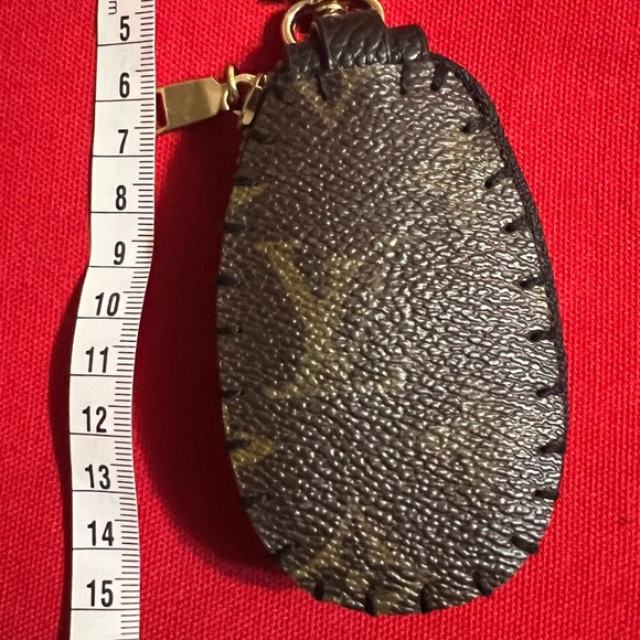 Up cycled Monogram Key Holder with Gold Clip - Picture 10 of 10